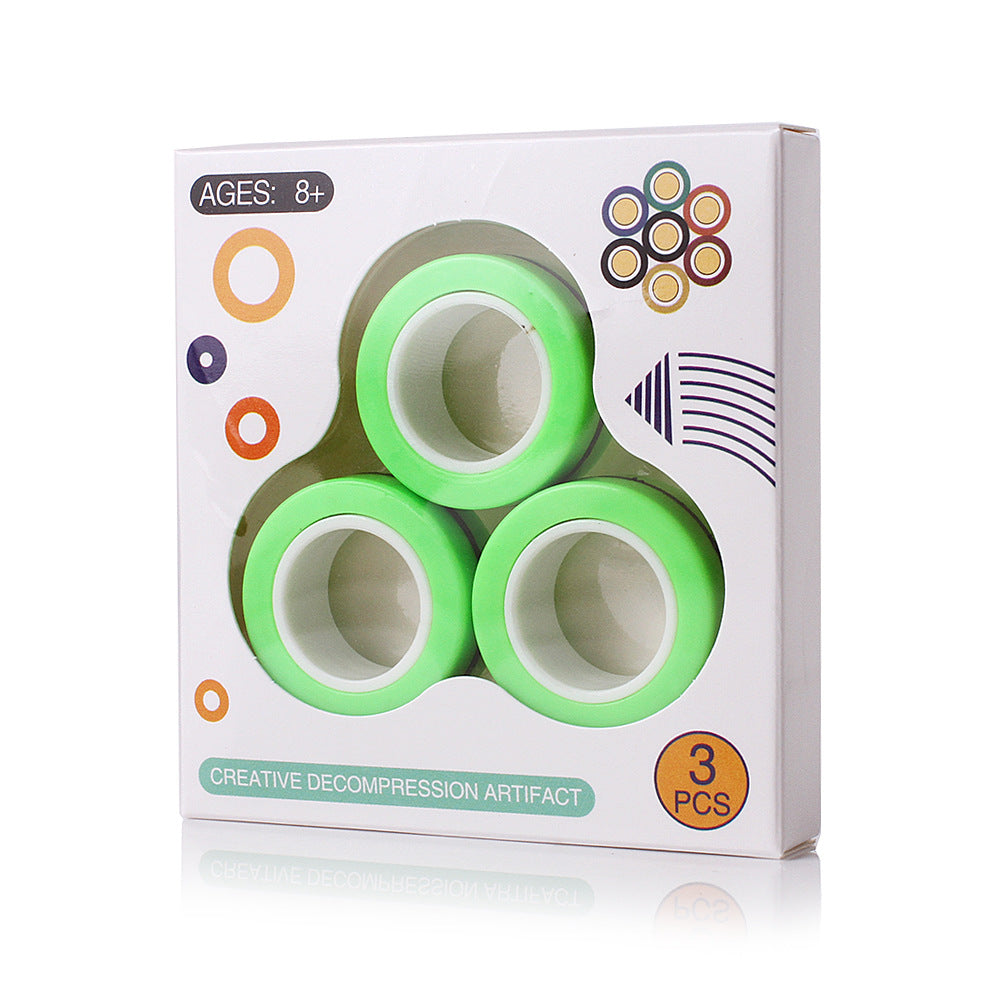 Magnetic Rings 3-pack in retail box — green magnetic fidget rings